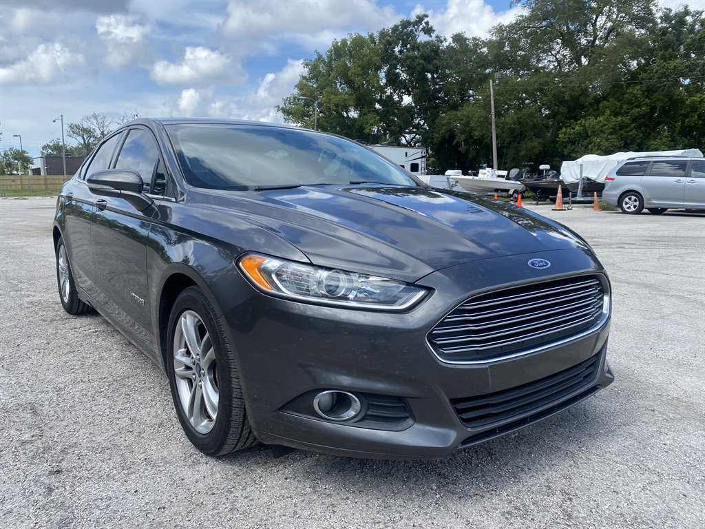 2016 Ford Fusion Hybrid