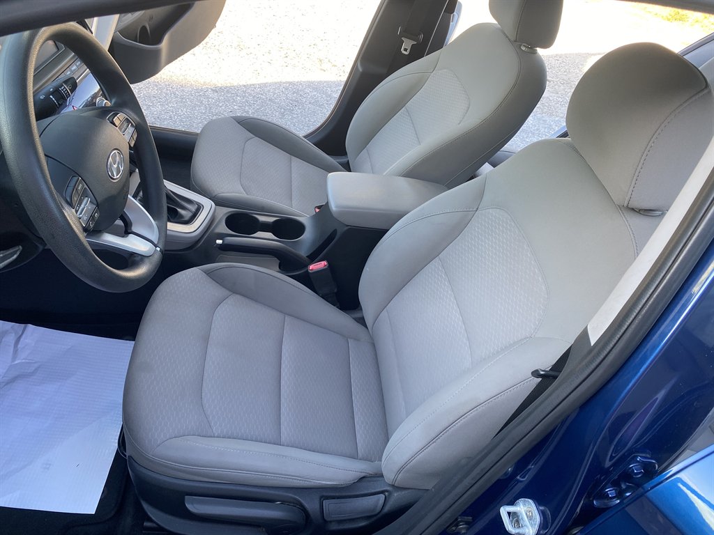 2019 Hyundai Elantra SEL - Photo 13