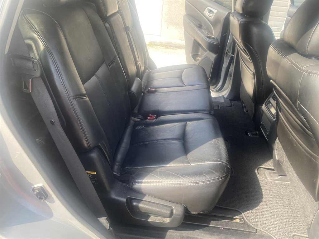 2013 Nissan Pathfinder SL - Photo 16