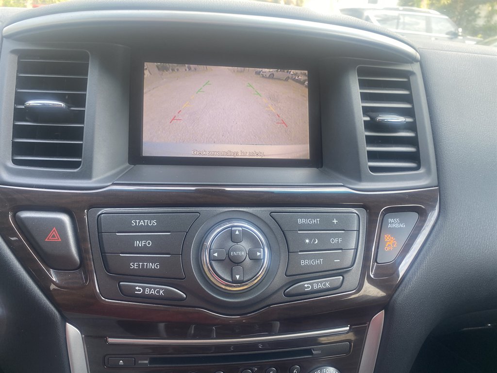 2013 Nissan Pathfinder SL - Photo 21