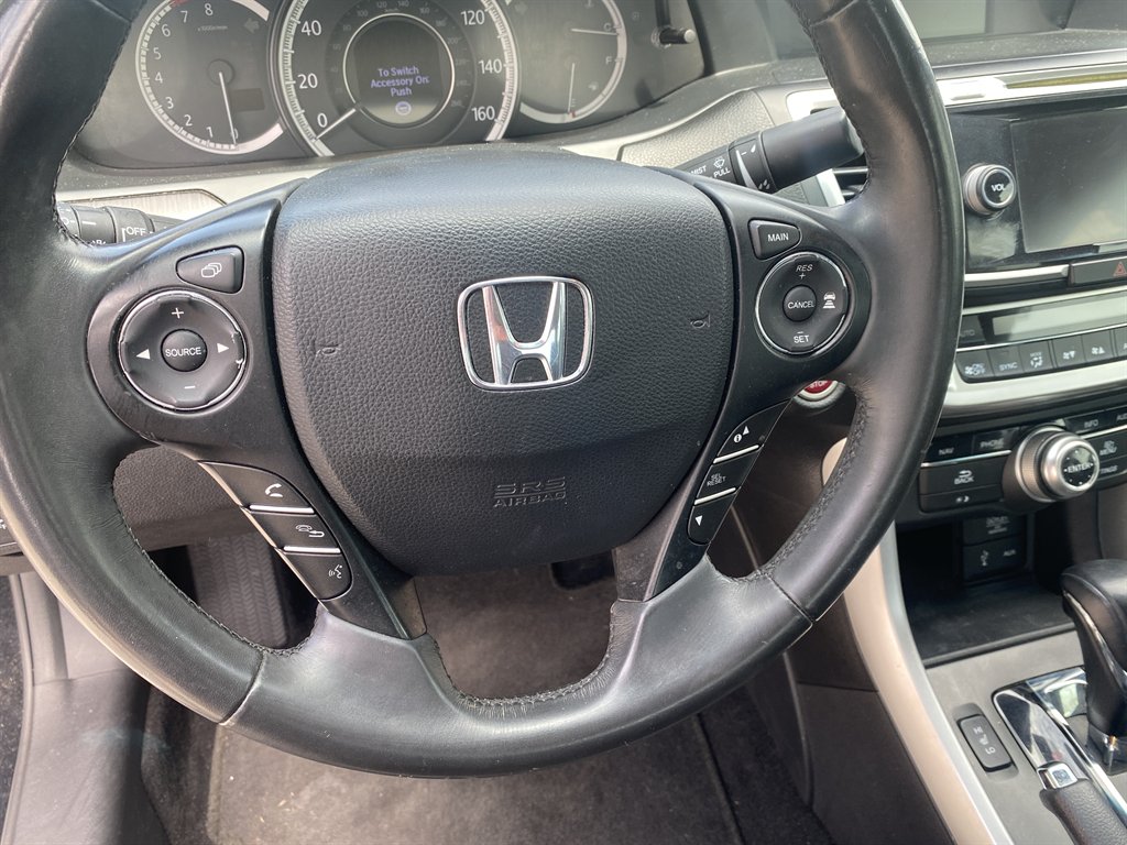 2015 Honda Accord Touring - Photo 18