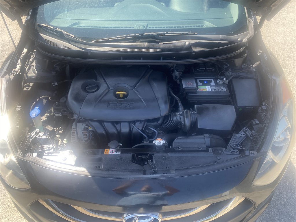 2014 Hyundai Elantra GT Base - Photo 21