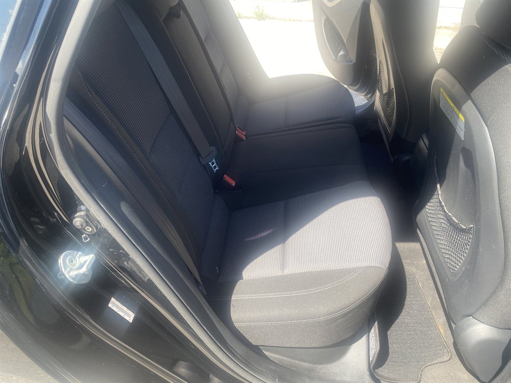 2014 Hyundai Elantra GT Base - Photo 15