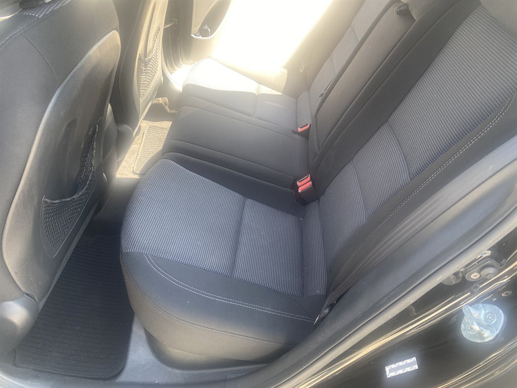 2014 Hyundai Elantra GT Base - Photo 14